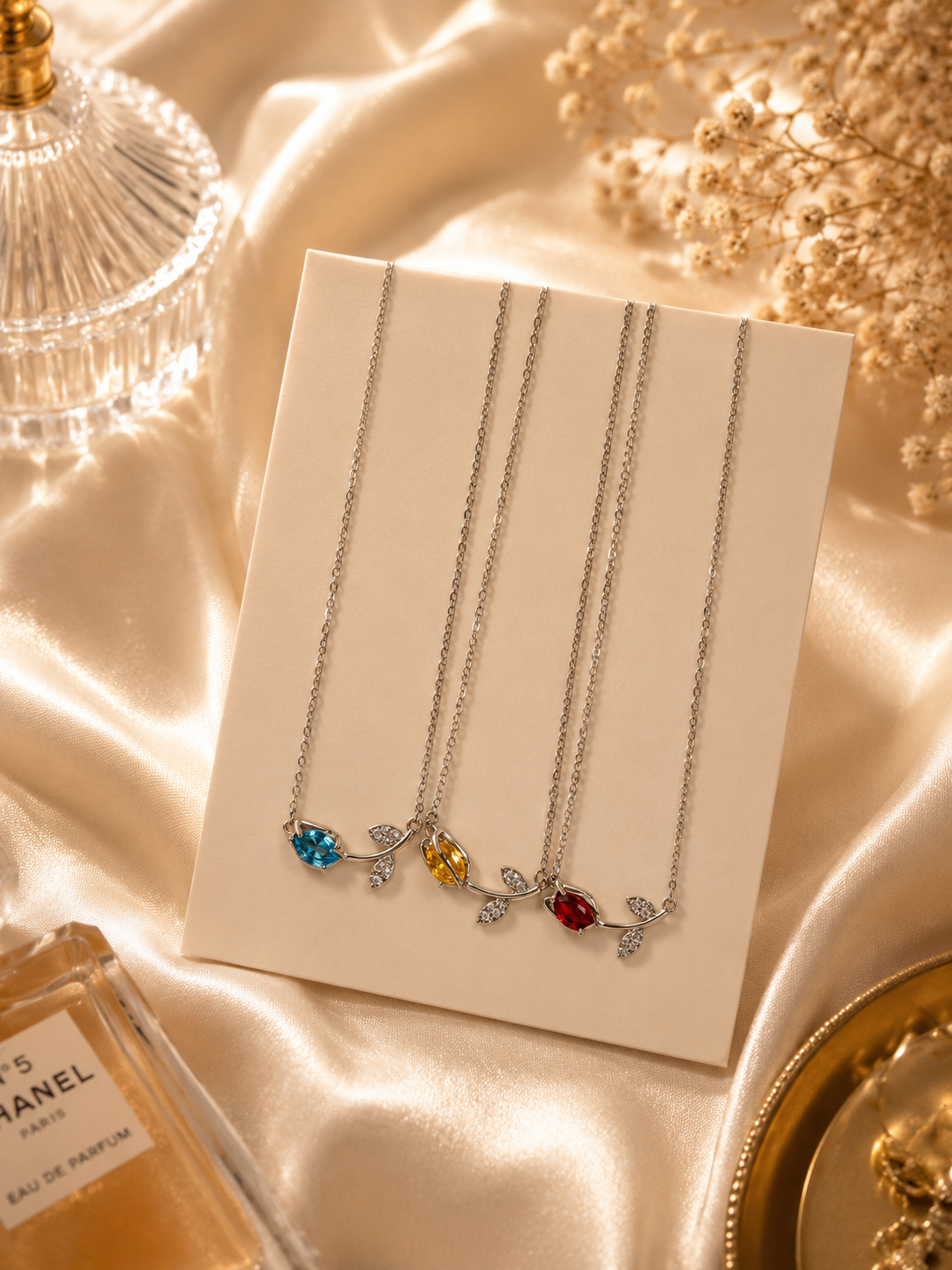 Tulip Pendant Necklace